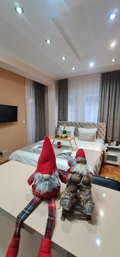 Ćuprija Design Apartment Business Lux 4 Star "Rio" Completely Business Lux Place In The City Center & Free Included Industry Optical Wifi & Netflix & Keyless Code Entry & Full Smart App & Kitchen & Washing Machine & Wide Terrace & Secure 2 Parking Place מראה חיצוני תמונה