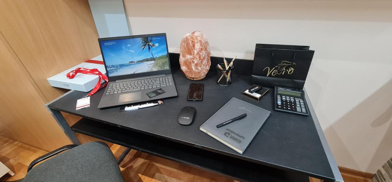 Ćuprija Design Apartment Business Lux 4 Star "Rio" Completely Business Lux Place In The City Center & Free Included Industry Optical Wifi & Netflix & Keyless Code Entry & Full Smart App & Kitchen & Washing Machine & Wide Terrace & Secure 2 Parking Place מראה חיצוני תמונה
